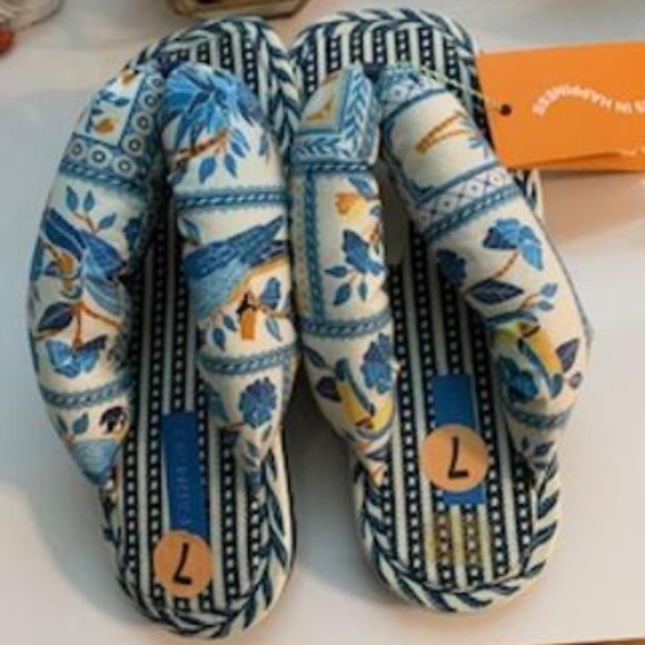 Farm Rio Blue Puffy Flip Flops - Picture 2 of 9